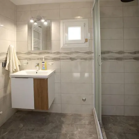 Lorentzia House 2 ! *